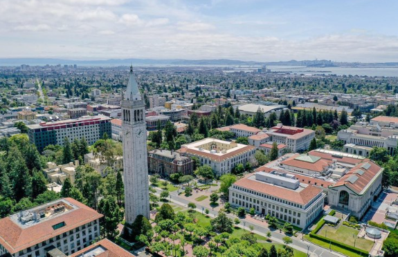 UC 버클리 (UC Berkeley)는 미국 서부 명문으로 In-state학비가 상당히 저렴하다