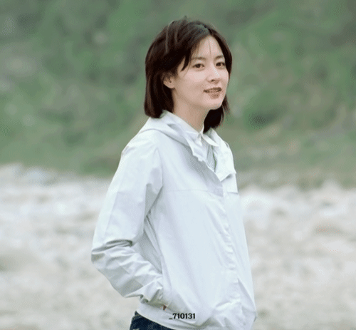 <봄날은 간다> 이영애 움짤.gif
