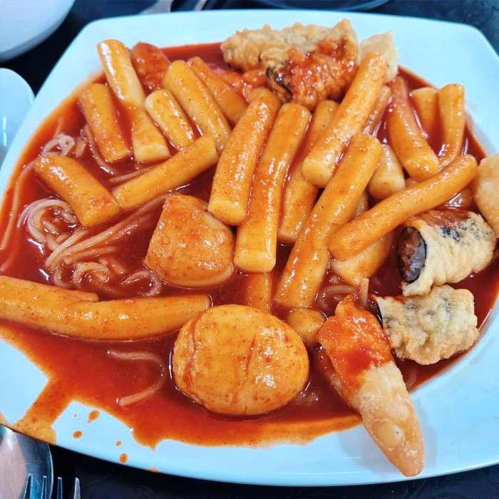 생생정보 은평구 구산역 밀떡 떡볶이 맛집