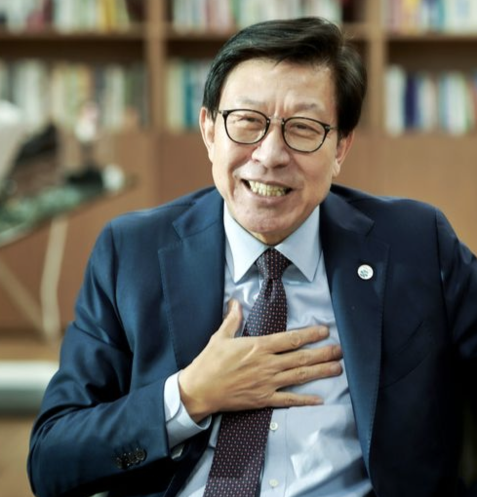 박형준8