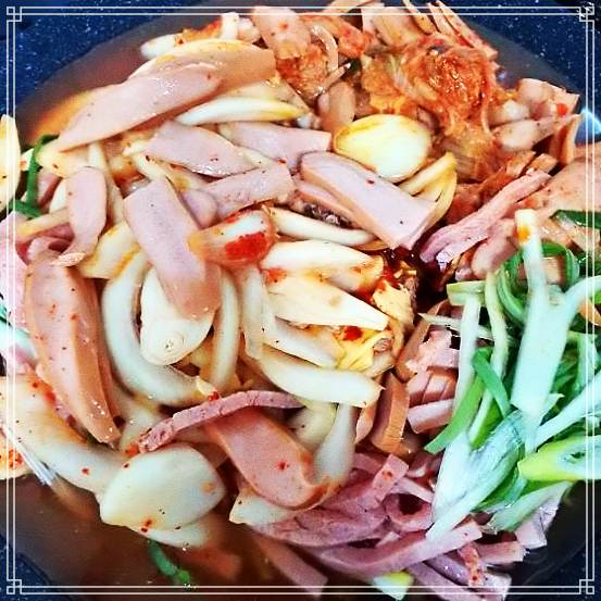  8월23일 생방송 오늘저녁 찌개 스테이크 가게 평택 국제중앙시장 송탄식 부대찌개 시장이반찬 가격 위치 어디