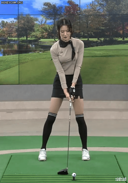  치어리더 박기량, 골프 스윙 움짤