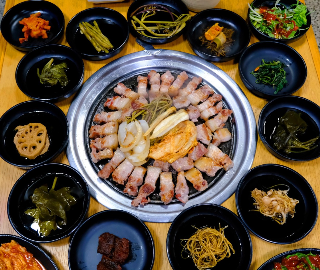 모메존 흑돼지