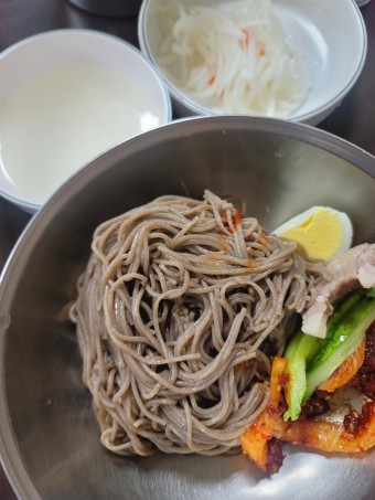 이북식 찜닭 막국수