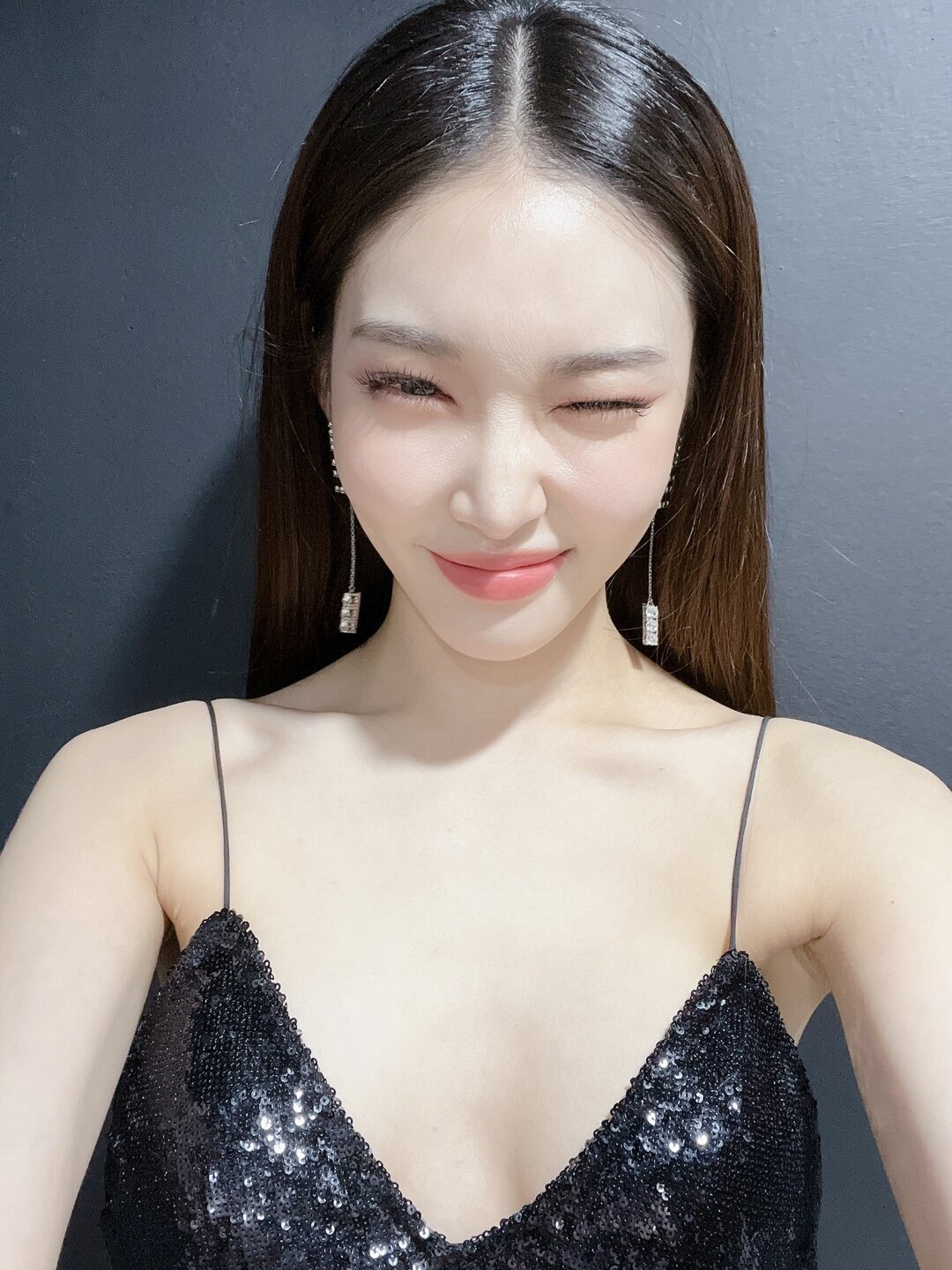  청하 한국대중음악상 드레스 사진 트위터