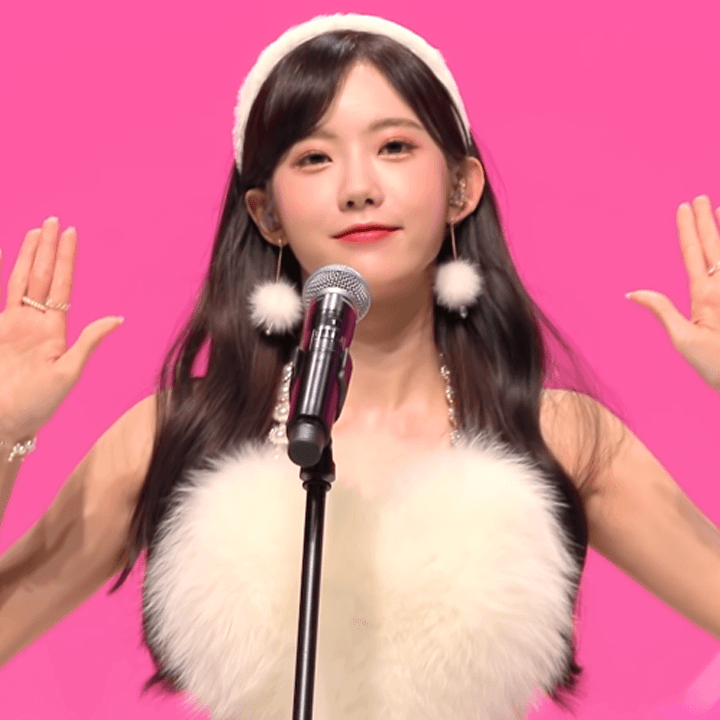  우주소녀 루다 220127 잇츠라이브 움짤 5장