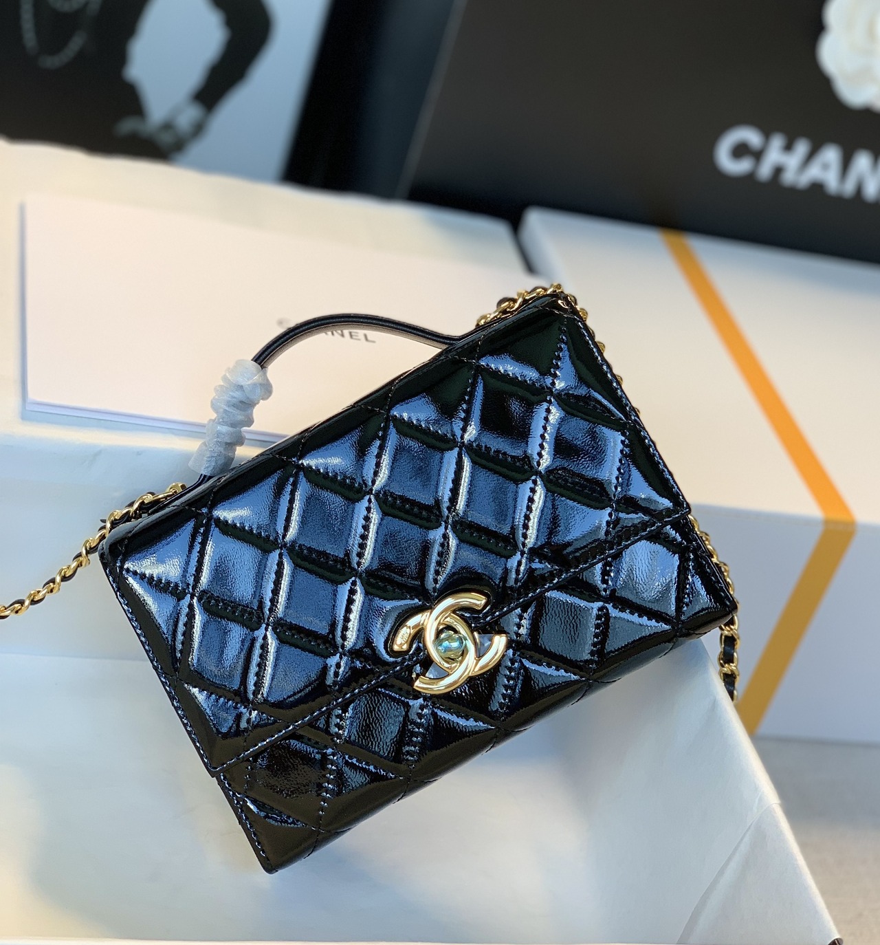  [CHANEL] 샤넬 탑핸들 플랩백