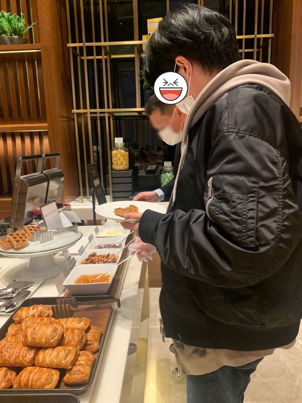 플레이트 이미지