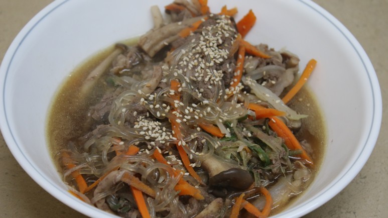 라이브 커머스 플랫폼 국내 최초 라이브 커머스 플랫폼그립grip으로 특가 구매 13