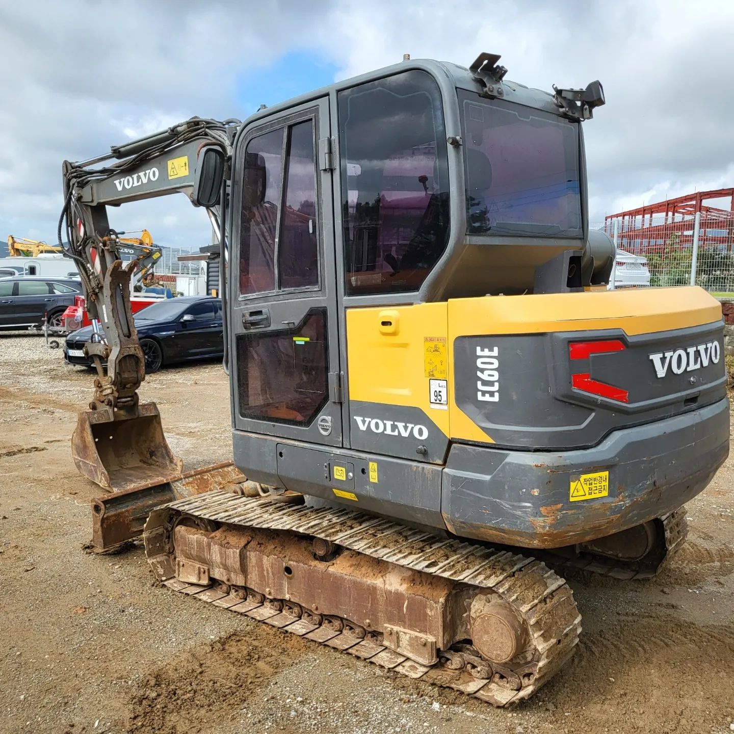  볼보 EC60E 2015년식 2900만원 판매합니다.
