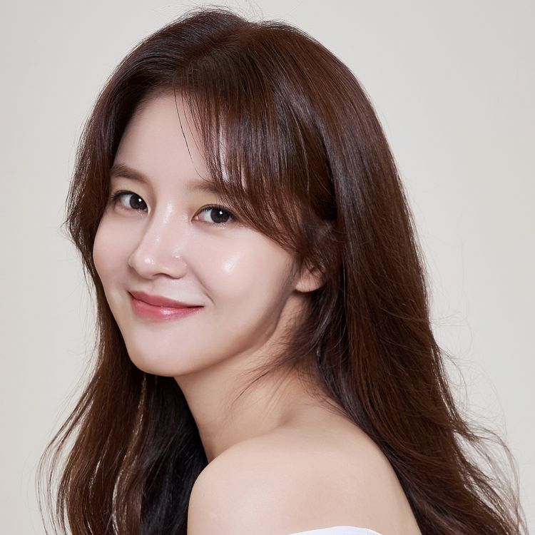  손성윤 프로필 - 배우 - 드라마 - 영화 - 연극 - 광고 - 뮤직비디오 - 광고 - 작품
