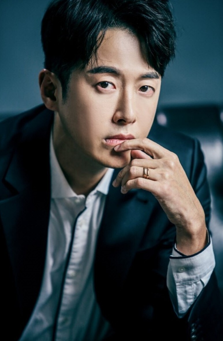  배우 최필립 "생후 4개월 둘째 아들, 소아암 진단을 받았었습니다…" 인스타 충격 고백 완치 축하해요