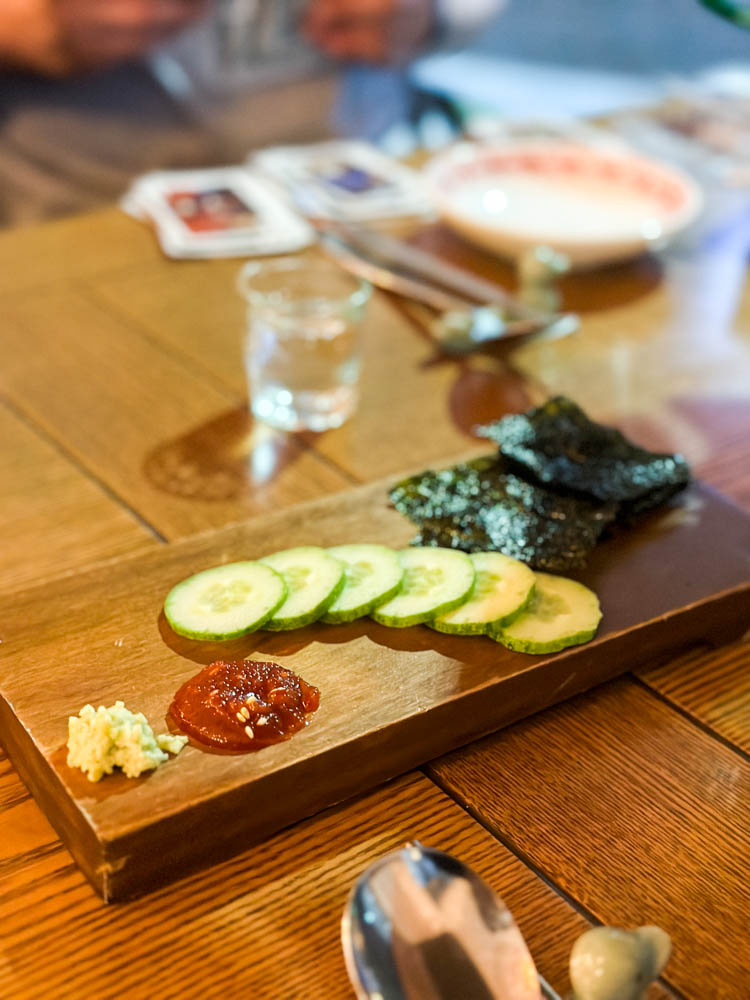 까치집 기본 안주도 맛나