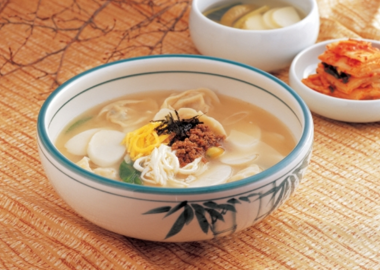  소고기떡국 맛있게 끓이는 법 황금레시피