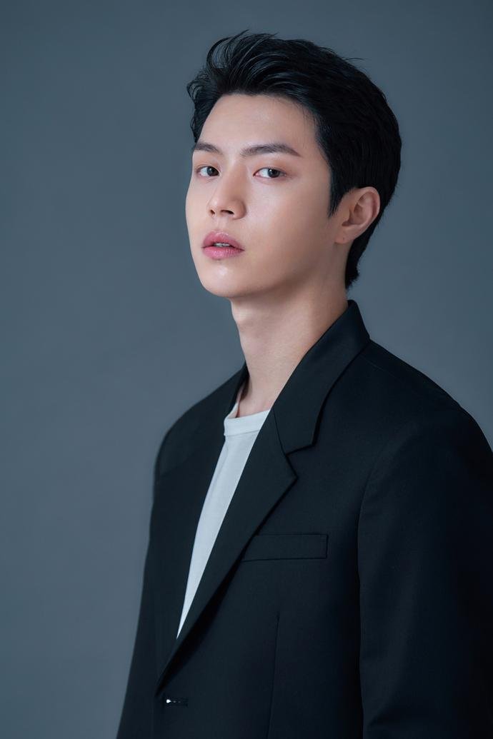  강준규, 씨제스와 전속계약 체결! 배우로서 새 도약!