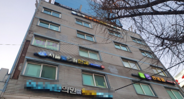  코로나 피하다가 문 닫는 동네병원들… 3차 유행에 감염 위험·경영난 이중고 가중