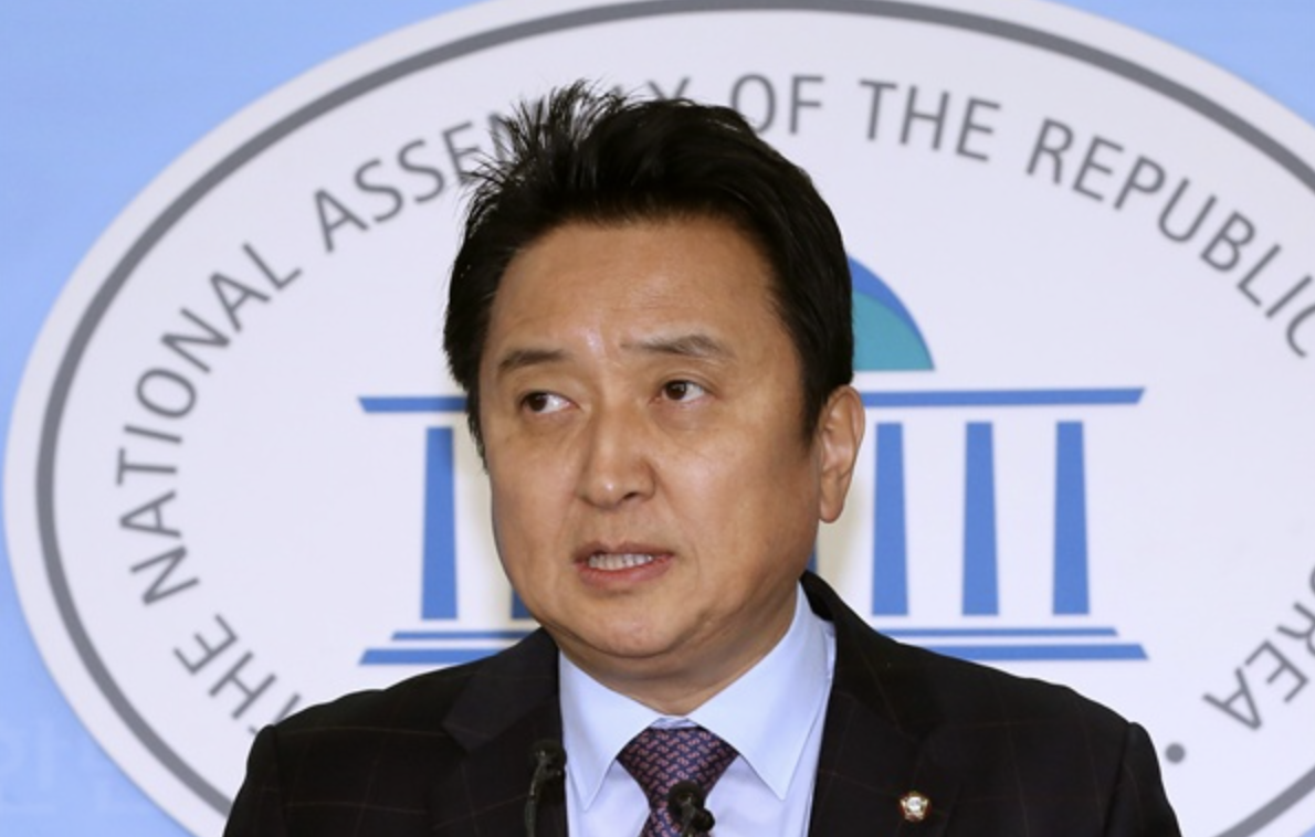  김영환 고향 나이 재산 학력 이력 프로필 - 충북지사 출마, 치과의사 출신