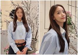 윤아 배꼽
