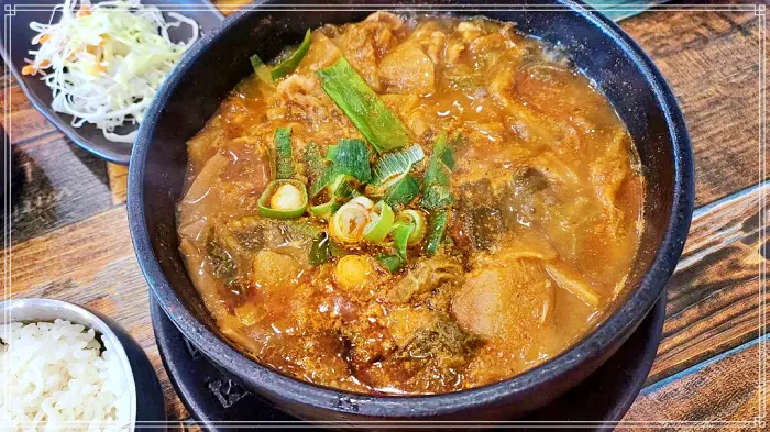 놀토&#44; 놀라운 토요일 대구 교동시장 땀 쏙 빠지게 화끈한 국밥 맛집