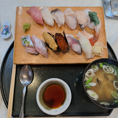 하타스시-Hatha-Sushi-Restaurant-八田壽司