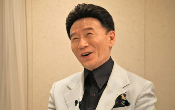 강진 나이 근황 건강 당뇨 결혼 아내 희자매 김효선 직업 본명 고향 키 학교 학력 소속사 인스타 집 땡벌 나훈아 강진 나이 근황 건강 당뇨 결혼 아내 희자매 김효선 직업 본명 고향 키 학교 학력 소속사 인스타 집 땡벌 나훈아