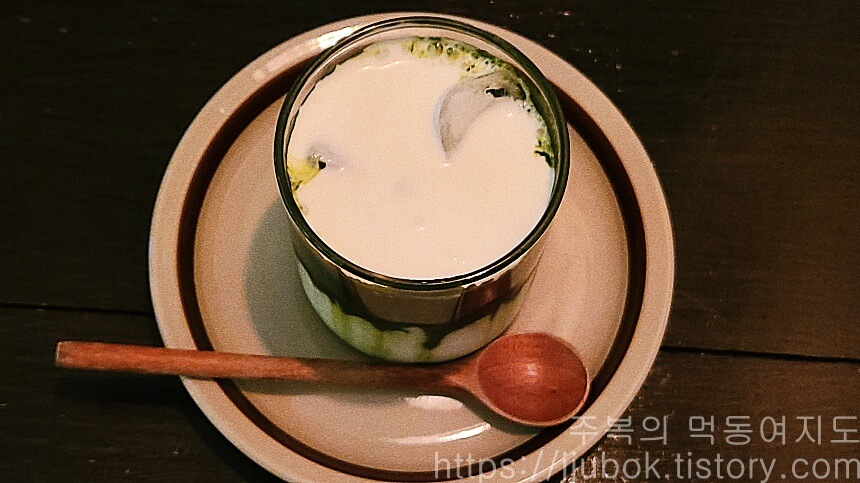 카페-코사메-말차-우유