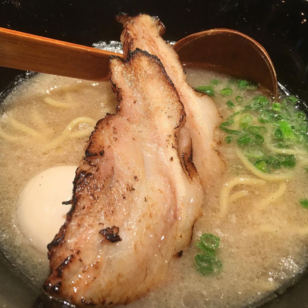  킨톤라멘 삼성점