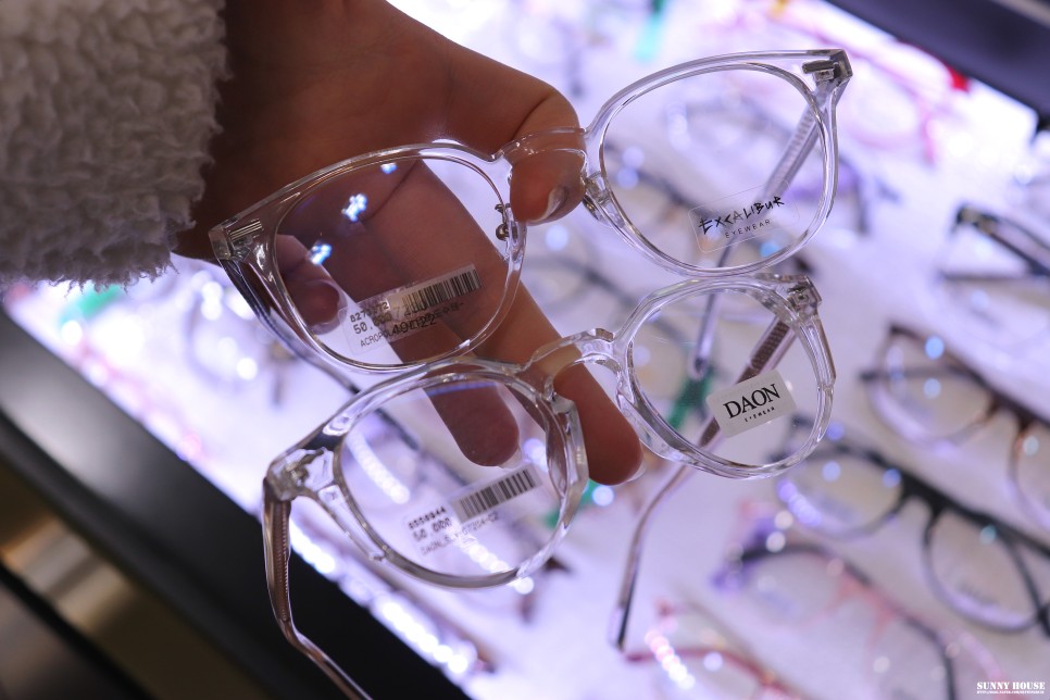 다비치 블루라이트차단 맞추러 방문한 2