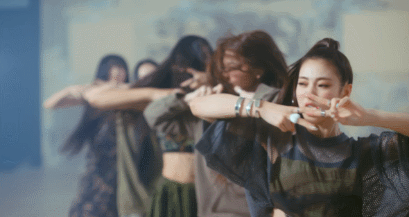 고양이 박사가 미야오 안무 잘못되었다고 강제로 수정시킴 | 인스티즈