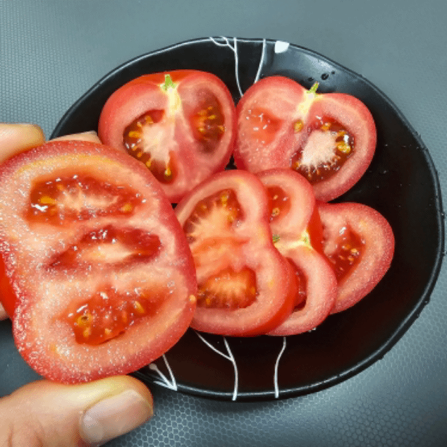  토마토 특징 고르는법 보관법 먹는법 효능 부작용 잡사리리뷰
