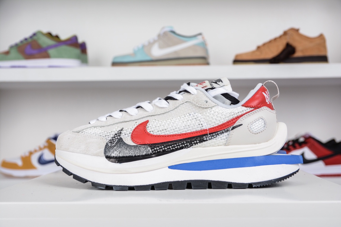  [NIKE x SACAI] G 나이키 x 사카이 페가수스 베이퍼와플 로얄 푸시아 / 블랙 화이트 CV1363-100 / CV1363-001