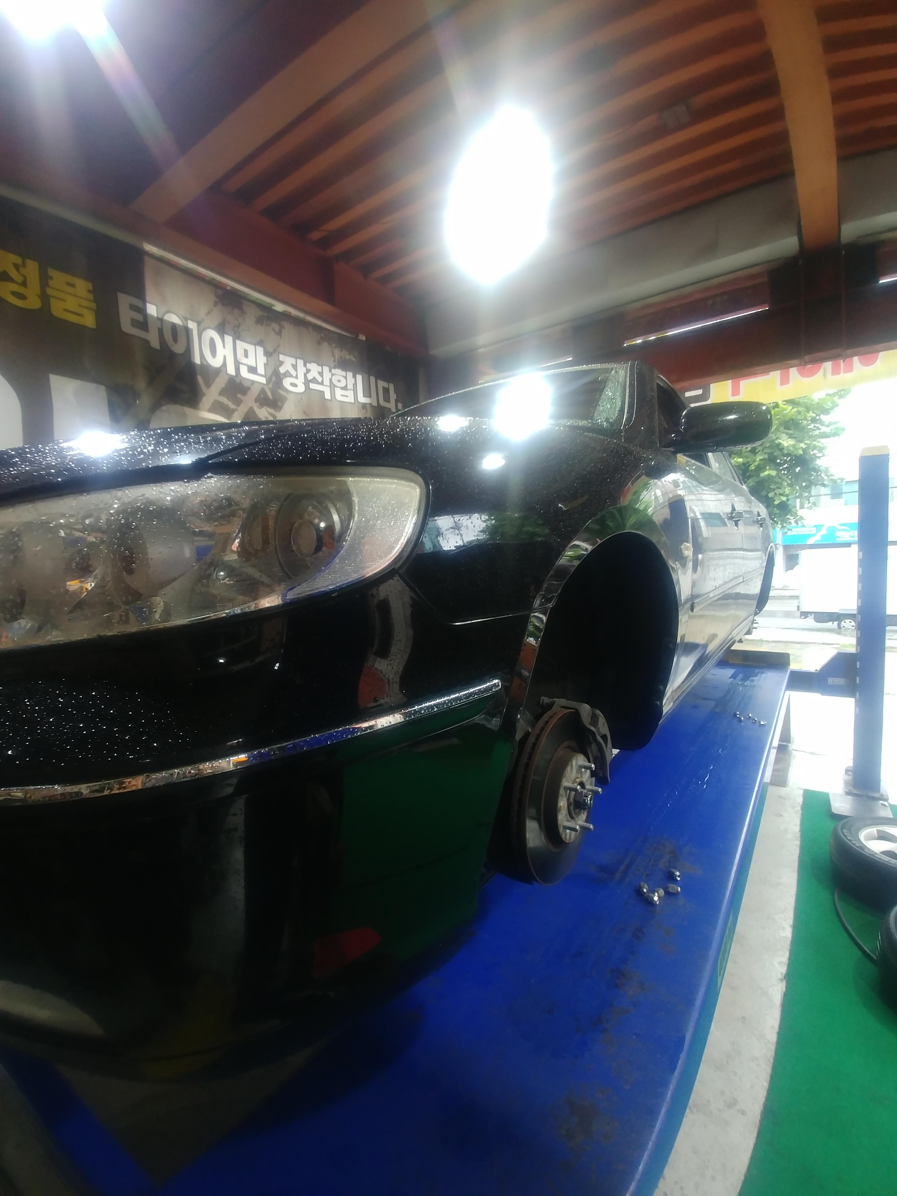 타이어맨 이미지
