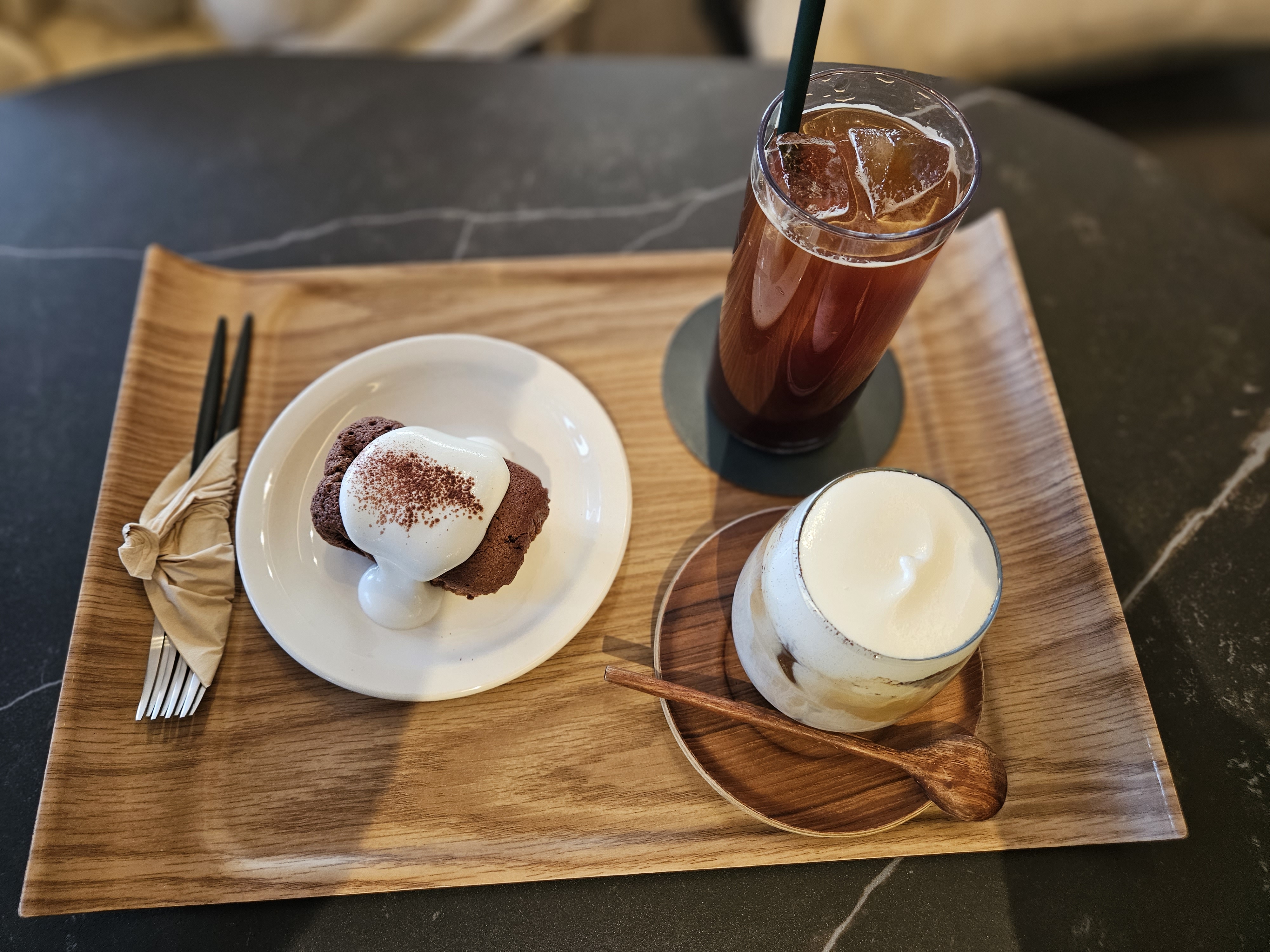 일산맛집_피콕그린_커피와 디저트