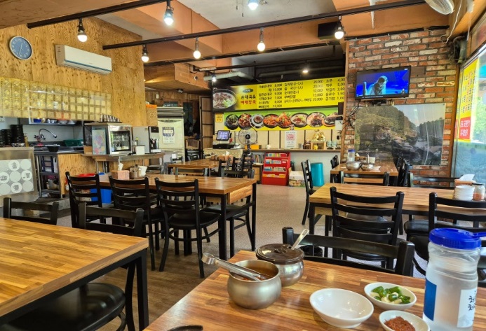 Siraesundaeguk (시래순대국) 2