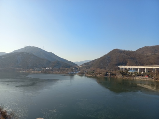 양평 전망좋은 카페&#44; 서종제빵소 한강뷰