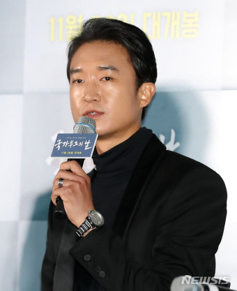 조우진 남자배우상 과거 결혼 아내 51