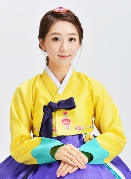  이화여대를 졸업한 조유영 아나운서