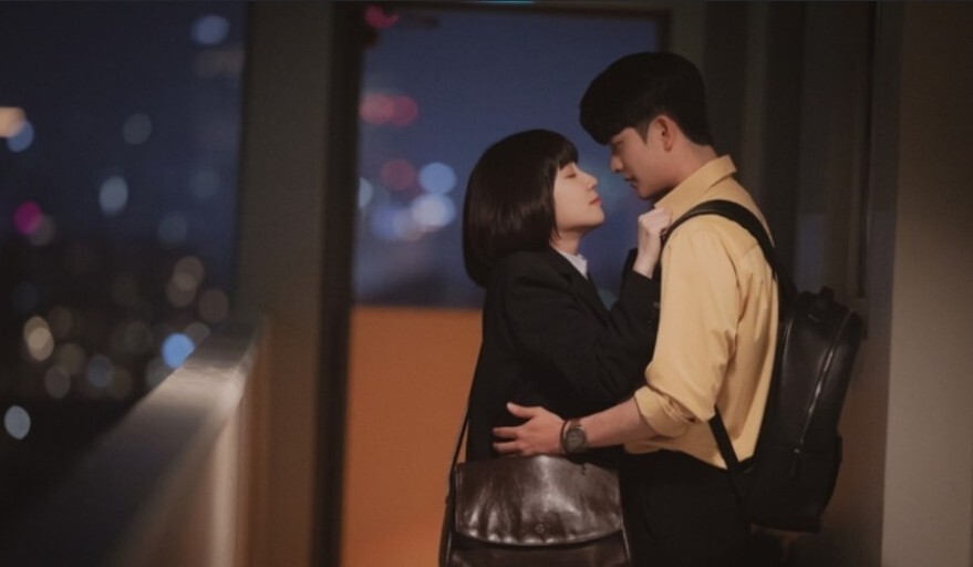 우영우 키스신