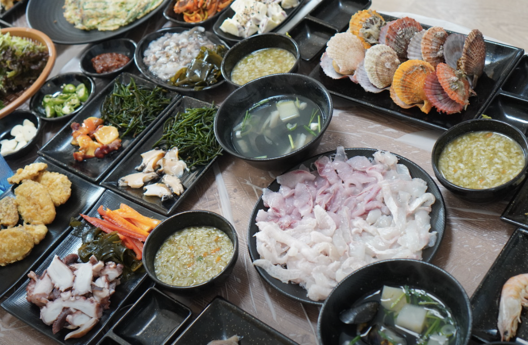 밥주는 민박집