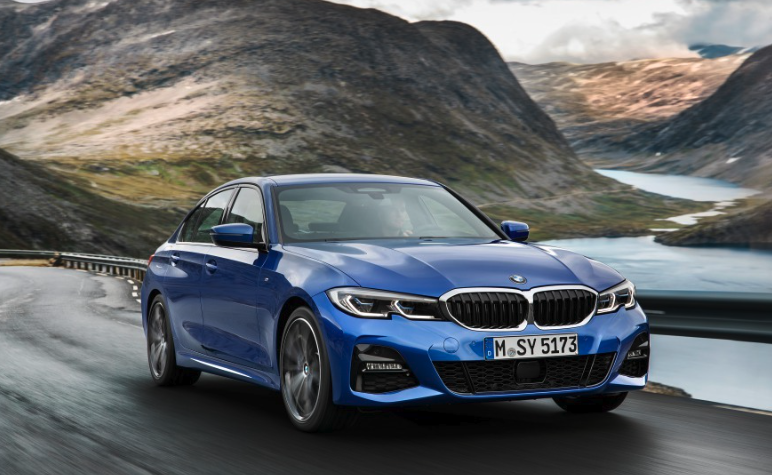  BMW 3 시리즈 세단 알아보기