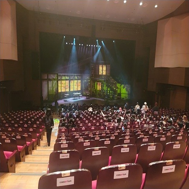 뮤지컬 시트 6개