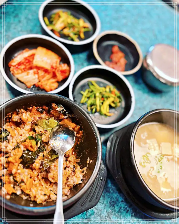 생방송 투데이 논현동 학동역 방탄비빔밥 맛집