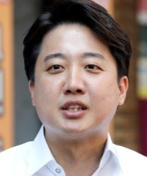 이준석
