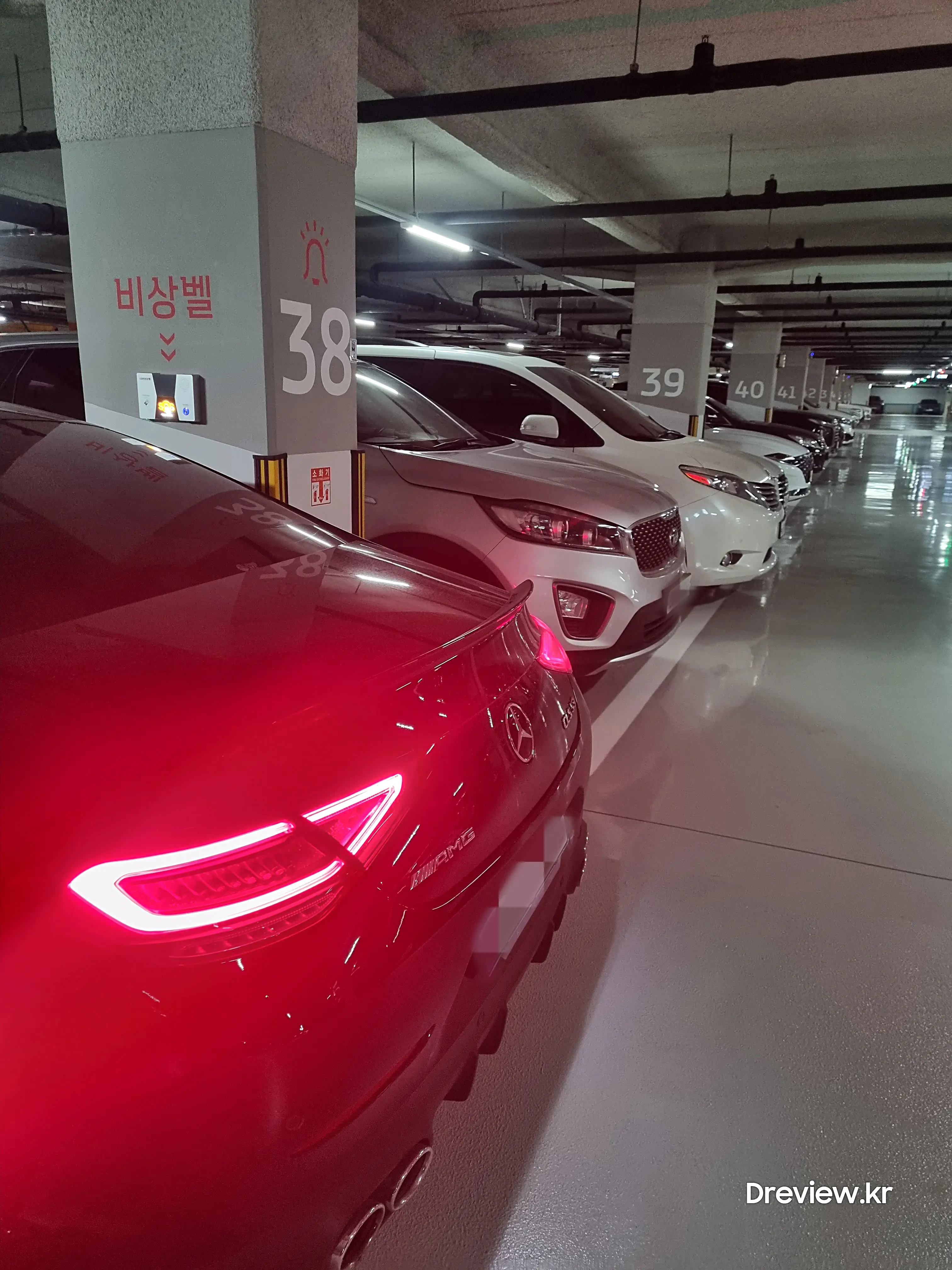 벤츠 cls53 뒷모습