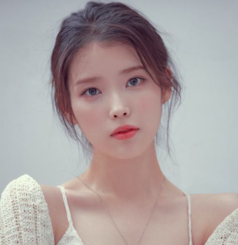 아이유 이미지