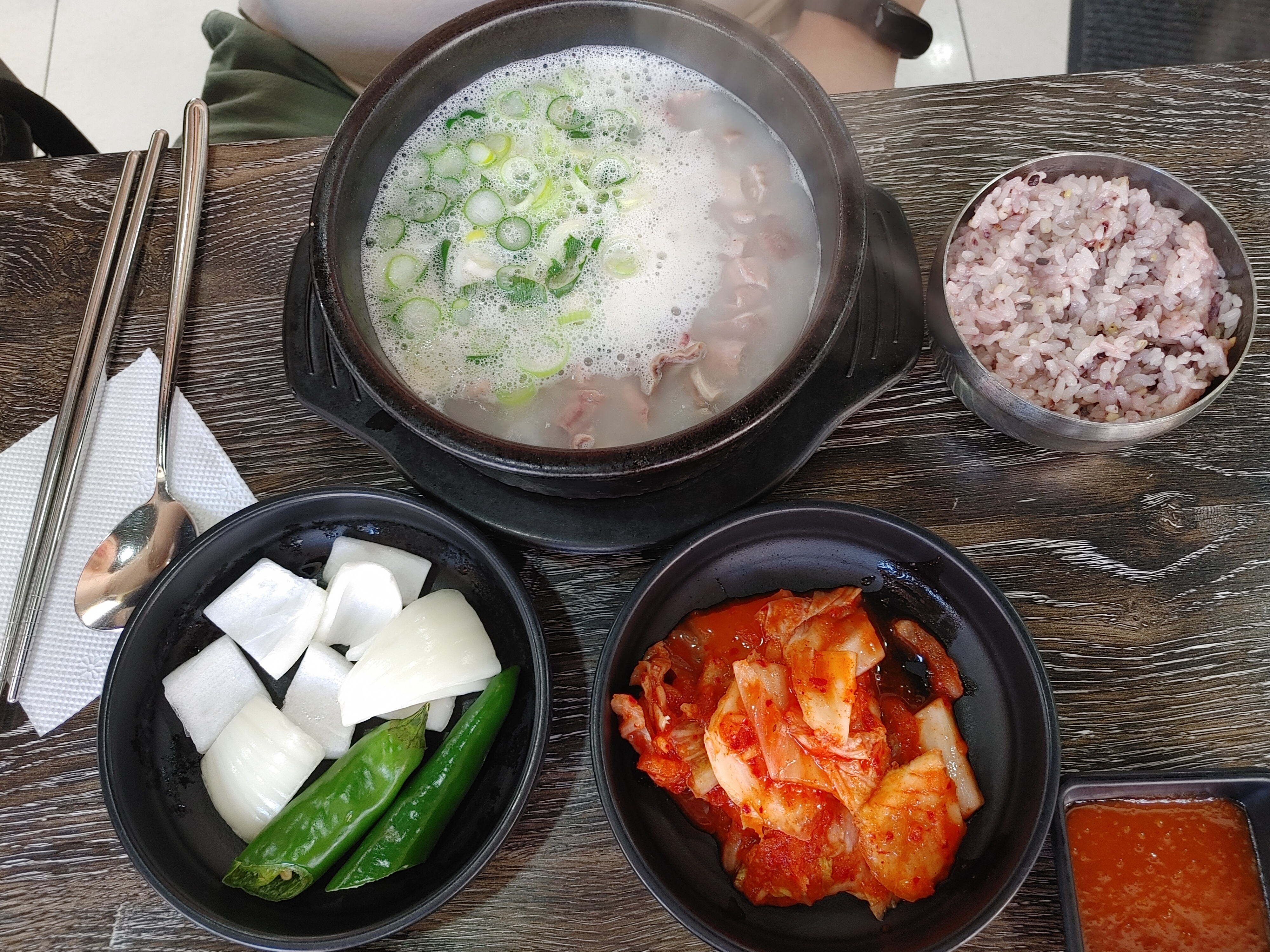  [맛집] 행당동 맛집 "하동진" 국밥 추천!