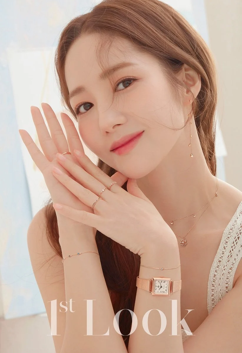박민영 멀버리 플래그십스토어