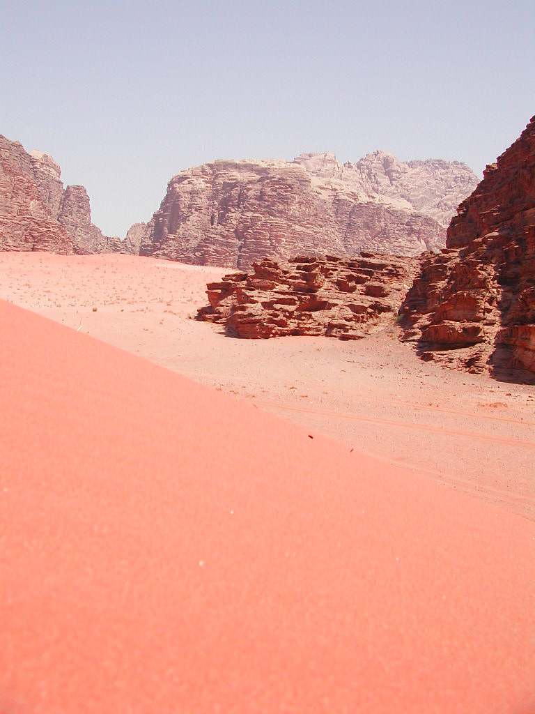 요르단-와디럼사막-붉은모래사막