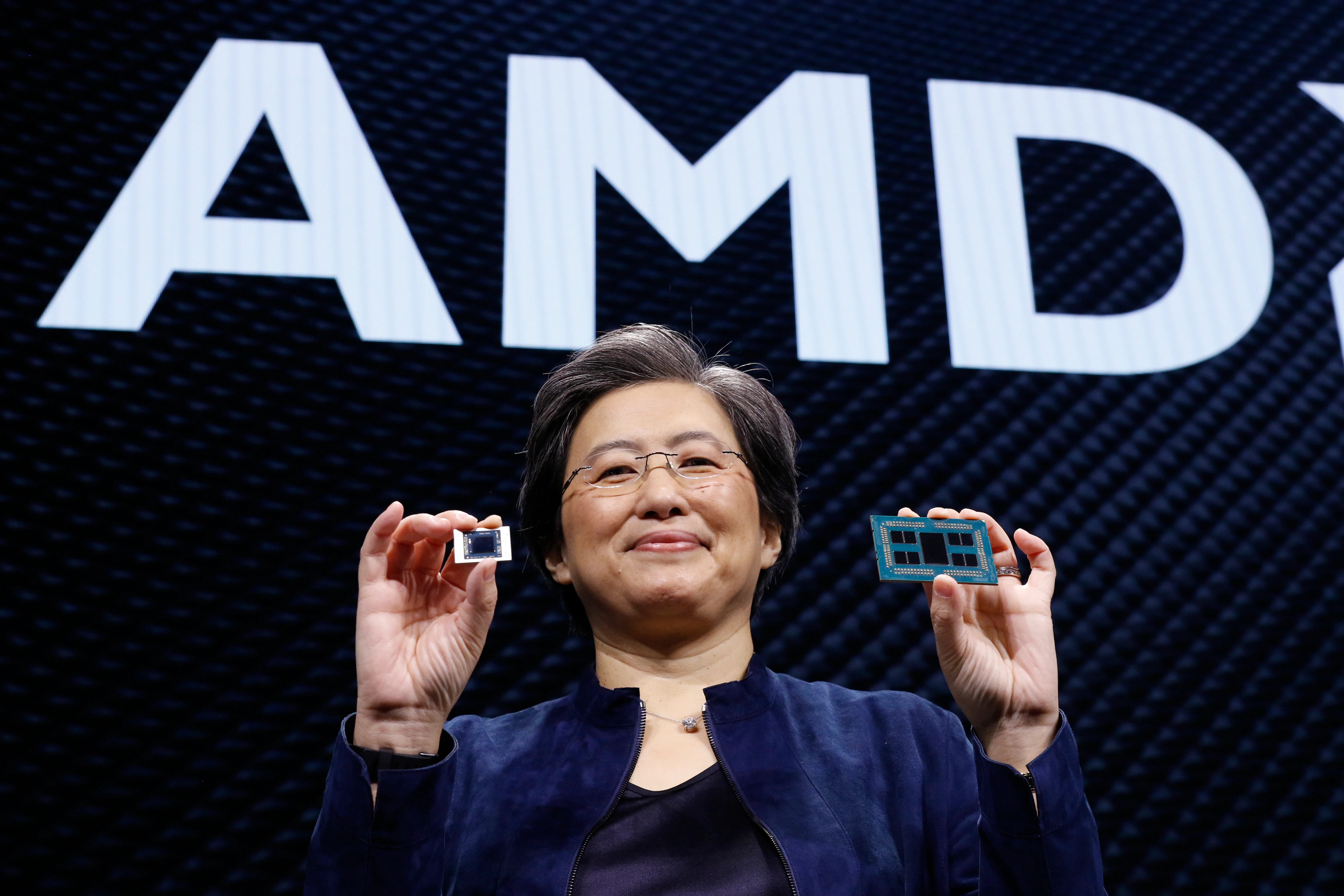 해맑은 AMD 리사 수 대표의 모습이다.