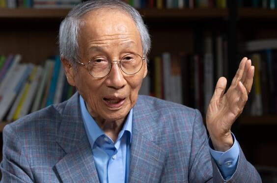 윤여준(전 환경부장관 선거캠프 영입)